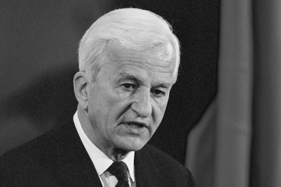 Porträt Bundespräsident  Richard von Weizsäcker 